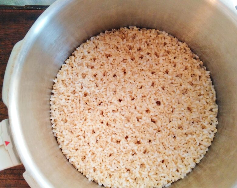 圧力鍋で炊いた玄米